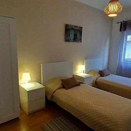 Spacious Central 2 Bedroom Apartment Σετούμπαλ Εξωτερικό φωτογραφία